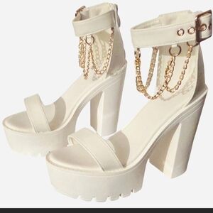 Chic White Platform Sandals with Gold Chain Accent